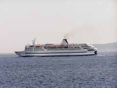 Scotia Prince off Piraeus_2 02-08-10.jpg