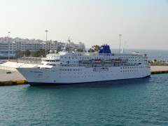 The Calypso in Piraeus 16-07-10.JPG
