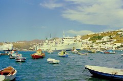 NAIAS II IN MYKONOS PORT (1999)