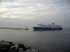 blue star ithaki returns at piraeus 