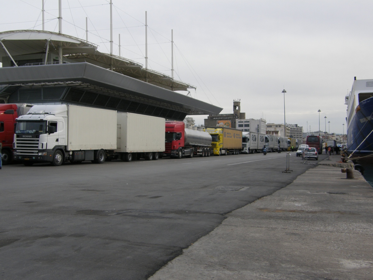 Truck Strike Πάτρα Shipfriends