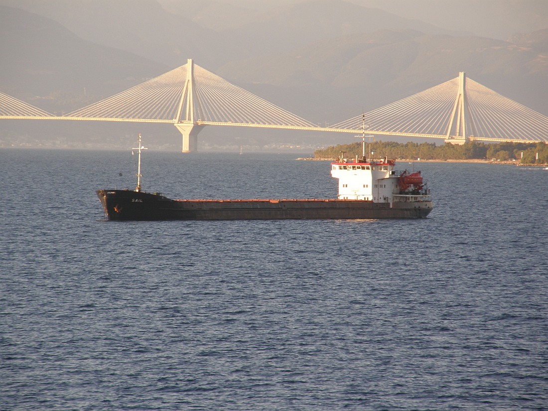 bulk carrier sail