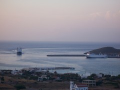 Porfyrousa & Express Pegasus