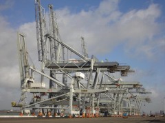 GANTRY CRANE