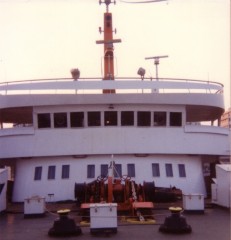 View of the fore deck of «Naxos», late 80s. © Dînos Panághos/Ντῖνος Πανάγος