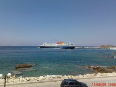 Blue star Naxos@Paros-Nissos Mykonos kata ton kataplou sto limani ths Naxou.