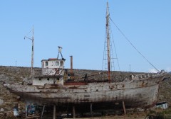 laid up trawler @ chios
