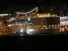 Delphin Voyager (ex Cruise One)