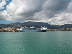 Nissos Chios (2007) & Azamara Quest