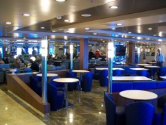 Cruise Europa - Agora gran bar