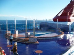 Cruise Europa - Pool