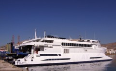 golden blaze@ DEI dock 201011