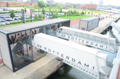 SS Rotterdam - entrance