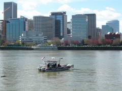 Portland Fire-Rescue boat & Portland Spirit