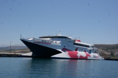 COSMOSJET IN RETHYMNO PORT