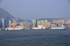 Starry Metropolis, Metropolis and Macau Princess in Hong Kong