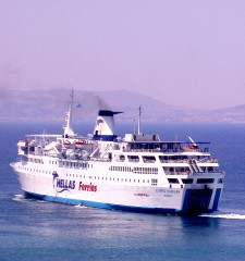 express poseidon  @ naxos 050804 B