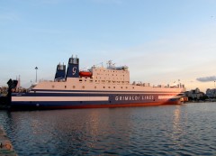 euroferry olympia@ patra old port 260214 b