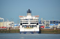 Spirit Of France in Calais