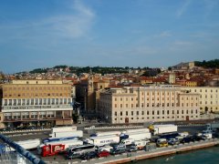 ancona 190816 cruise olympia loading