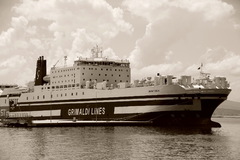 Euroferry Egnazia -07-05-16 -Patras -3.jpg