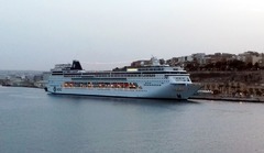 MSC Armonia