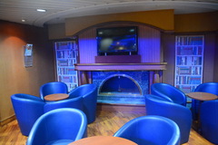 Cruise Smeralda_main lounge_2.JPG