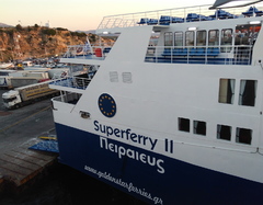 superferryII @ rafina from on board tani 080717 b