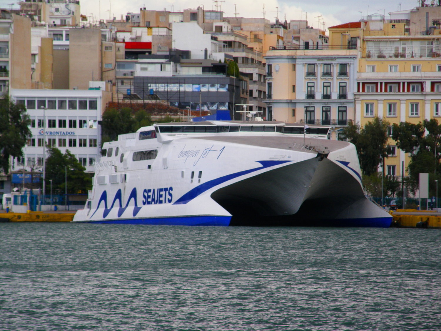 champion jet 1@piraeus 251017