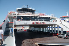 Anassa M_garage.JPG