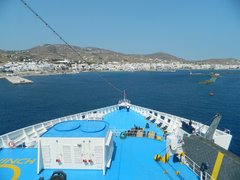 Ariadne Manouvring in Tinos