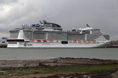 MSC MERAVIGLIA