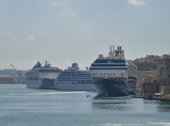 Mein Schiff 1,Pacific Princess and Oceana