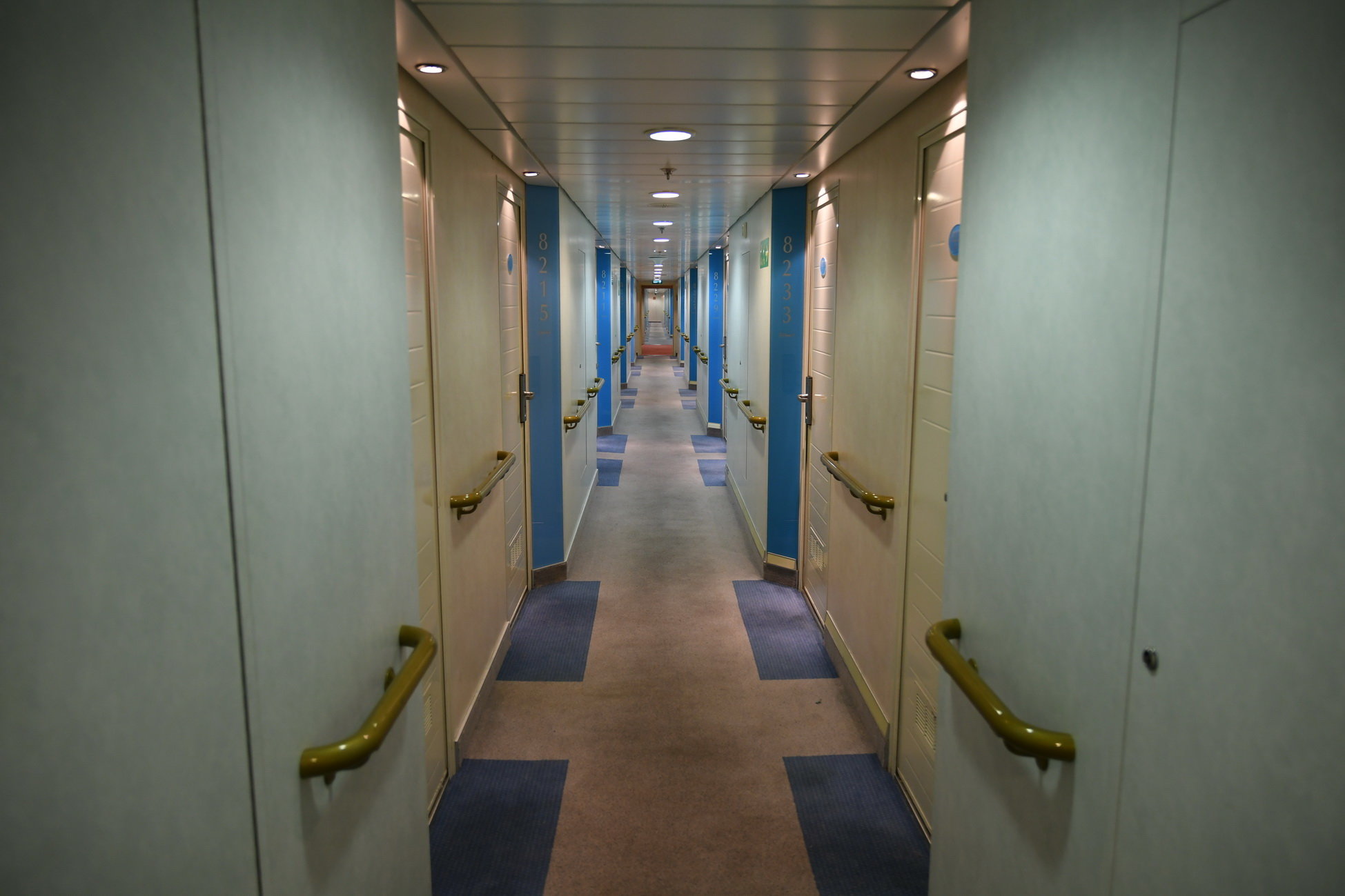Hellenic Spirit_cabin corridor