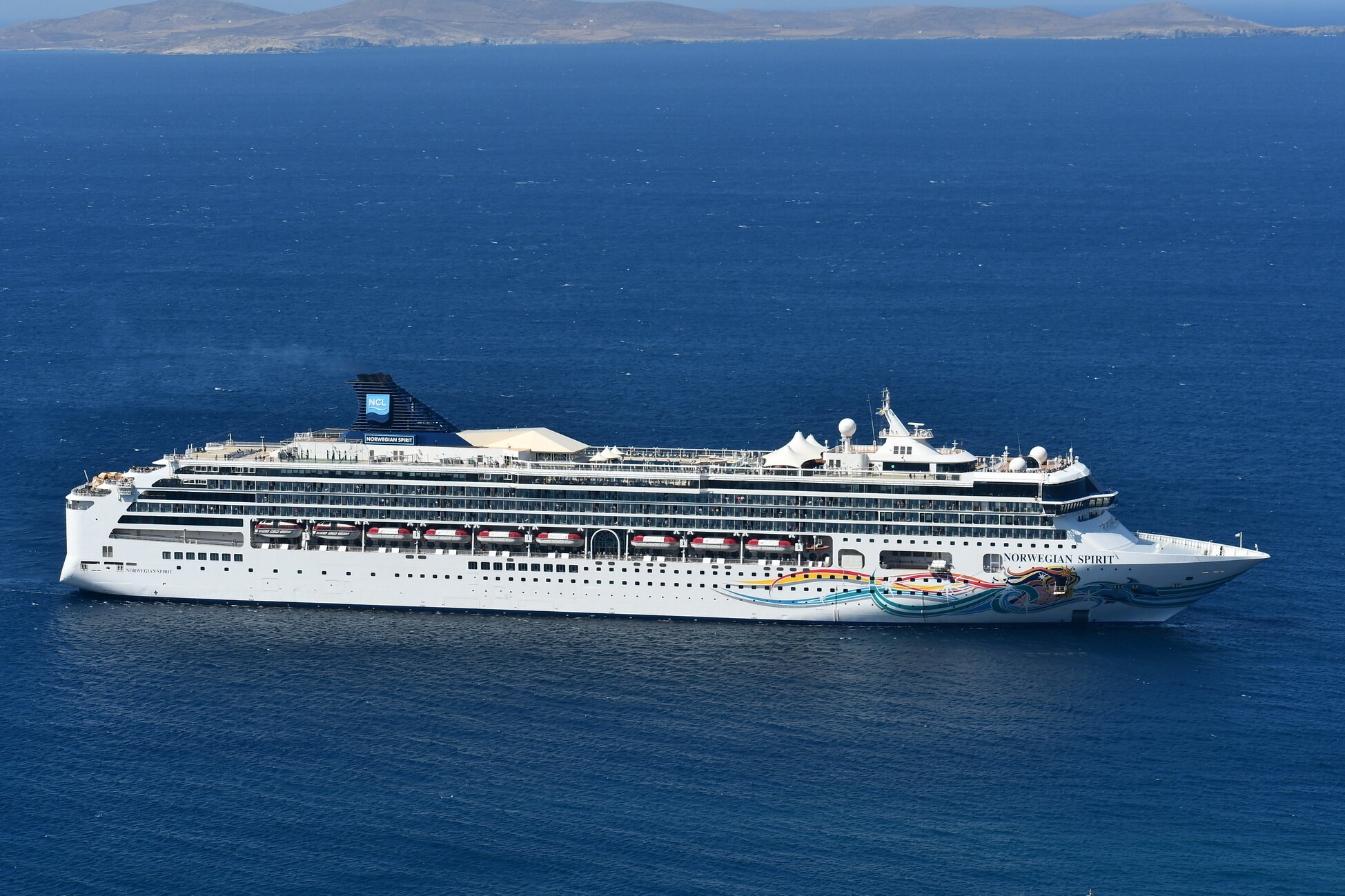 Norwegian Spirit_01-09-18_Mykonos_13