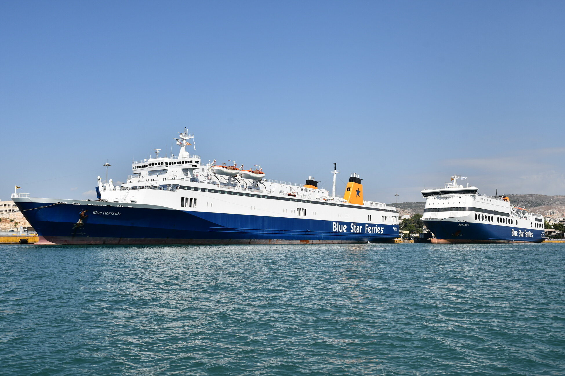 Blue Horizon_Blue Star 2_08-09-18_Piraeus