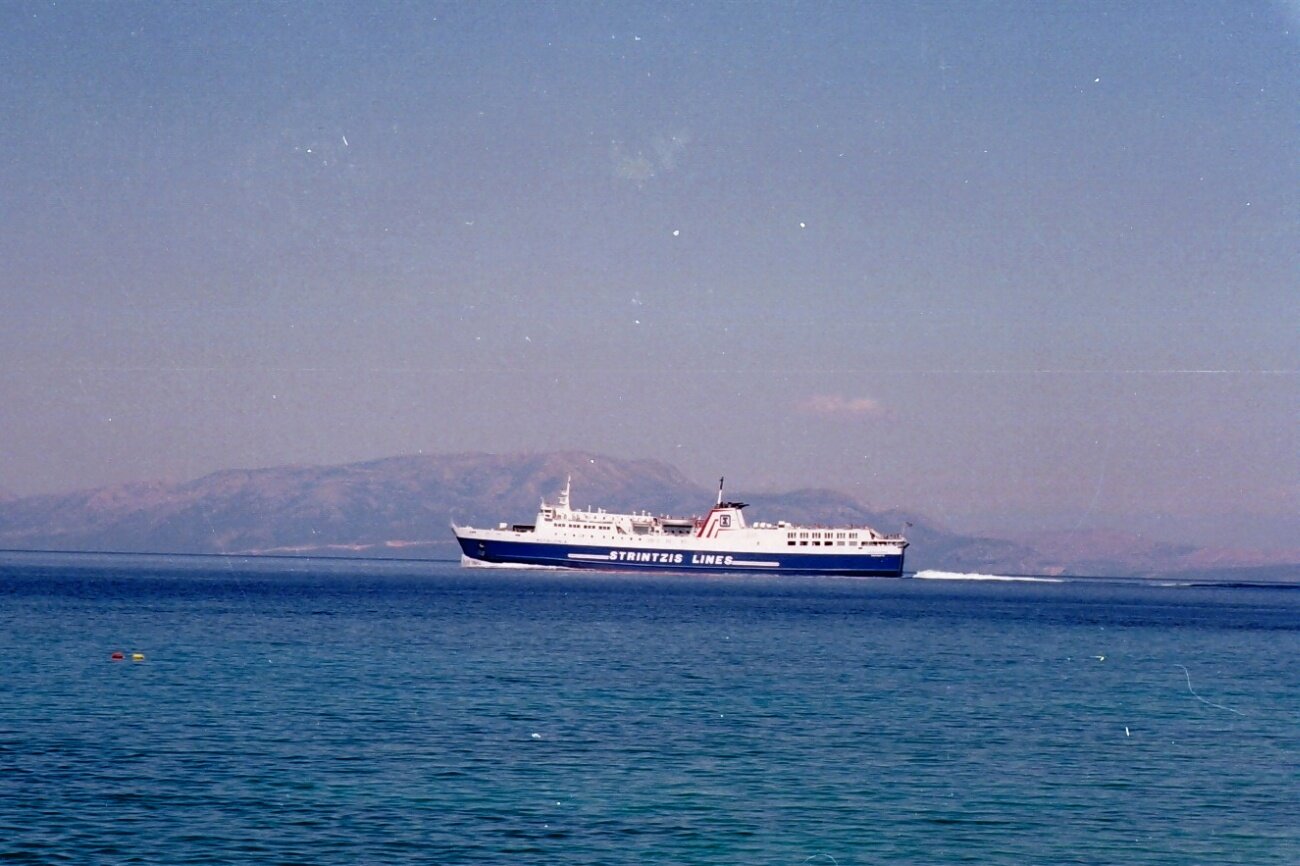 kefalonia off filiatro beach ithaca 07/1998