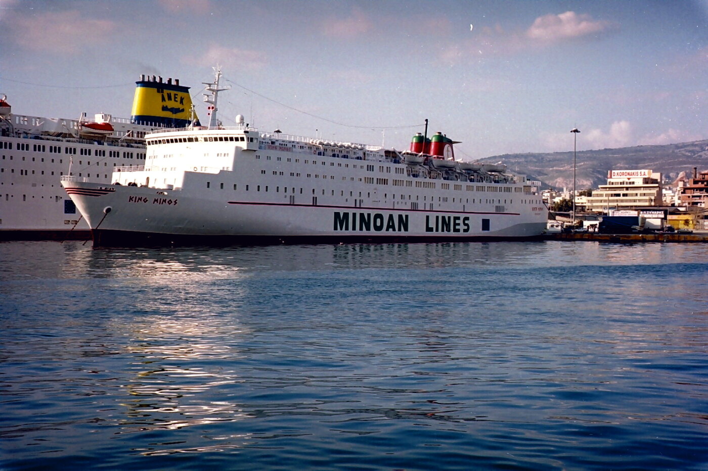 king minos@ piraeus 2000
