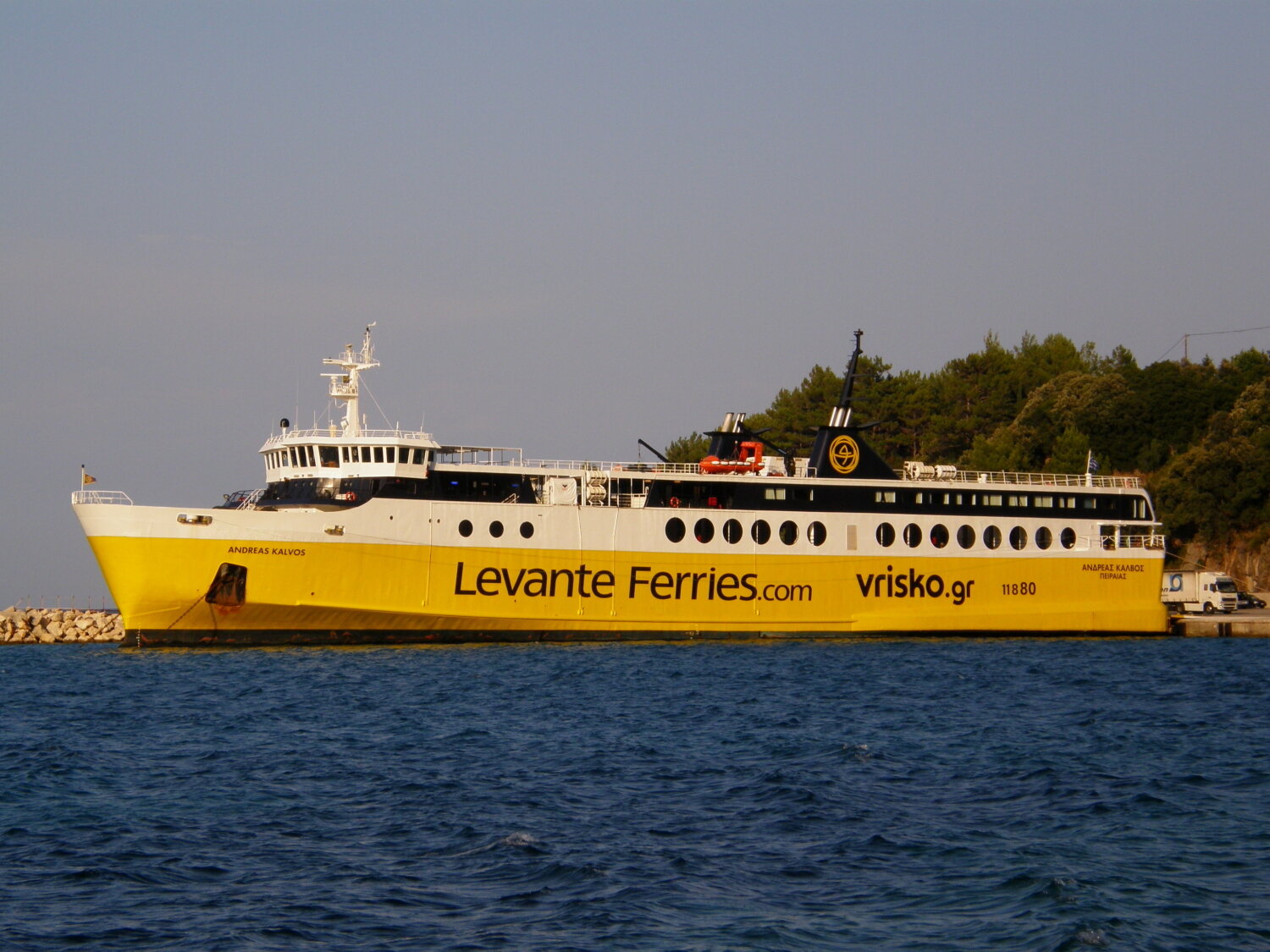 andreas kalvos @ poros kefalonia 05082019