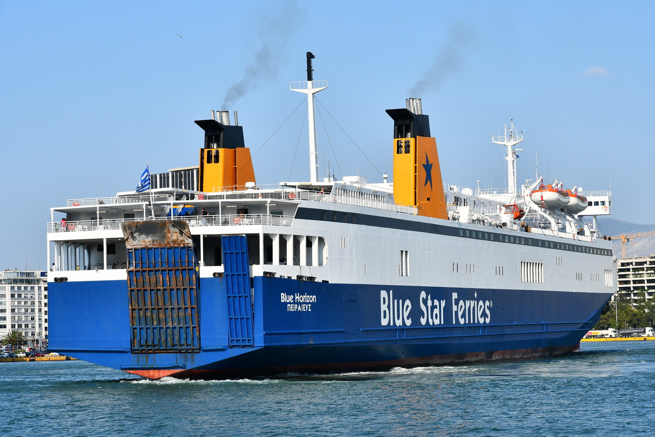 Blue Horizon_01-08-19_Piraeus_2