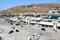 Mykonos port