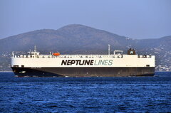 Neptune Odyssey_04-08-19_Piraeus