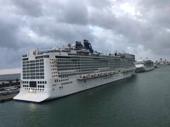 Norwegian Epic @ Barcelona 20102029