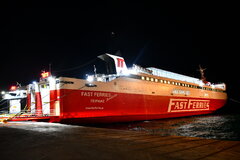 Fast Ferries Andros_04-08-19_Rafina