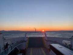 Ferry_sunset