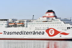 Ciudad Autonoma Melilla_Trasmediterranea insignia