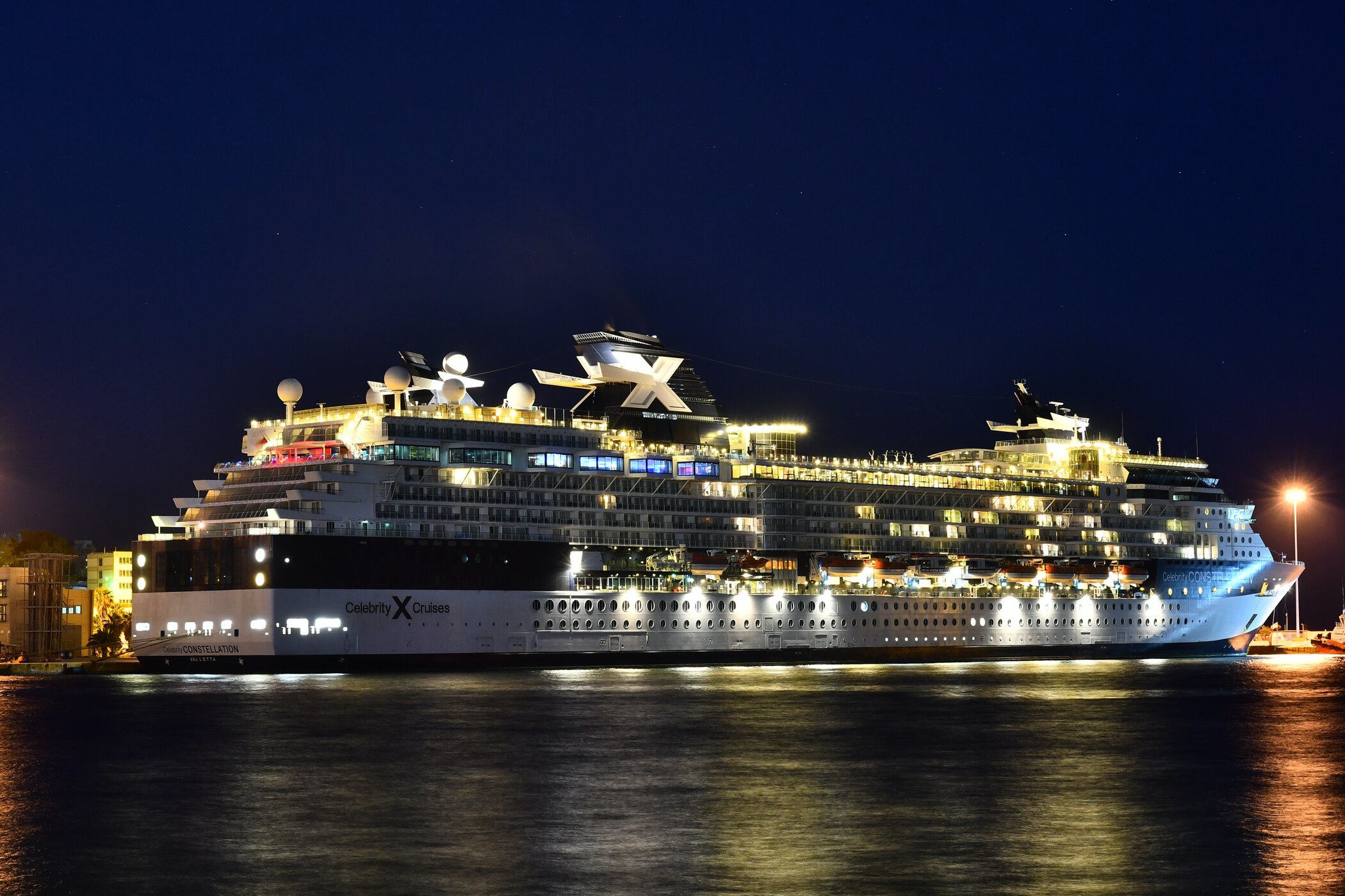 Celebrity Constellation_16-06-20_Piraeus