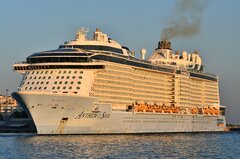 Anthem of the Seas_02-07-20_Piraeus_2