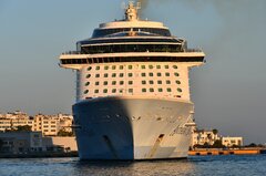 Anthem of the Seas_02-07-20_Piraeus_3