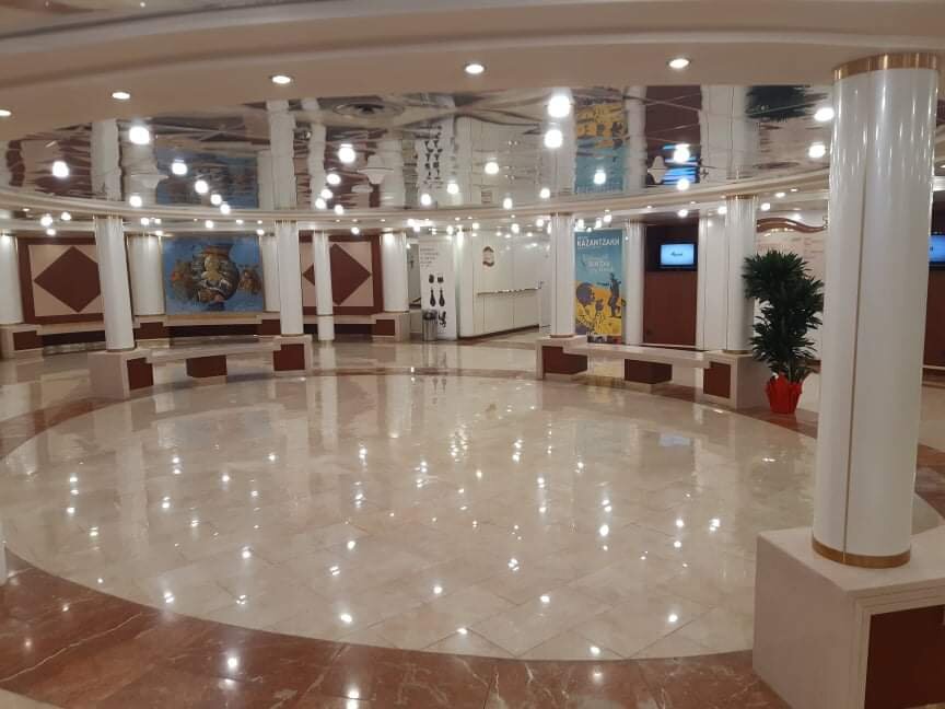 Kydon palace-reception area